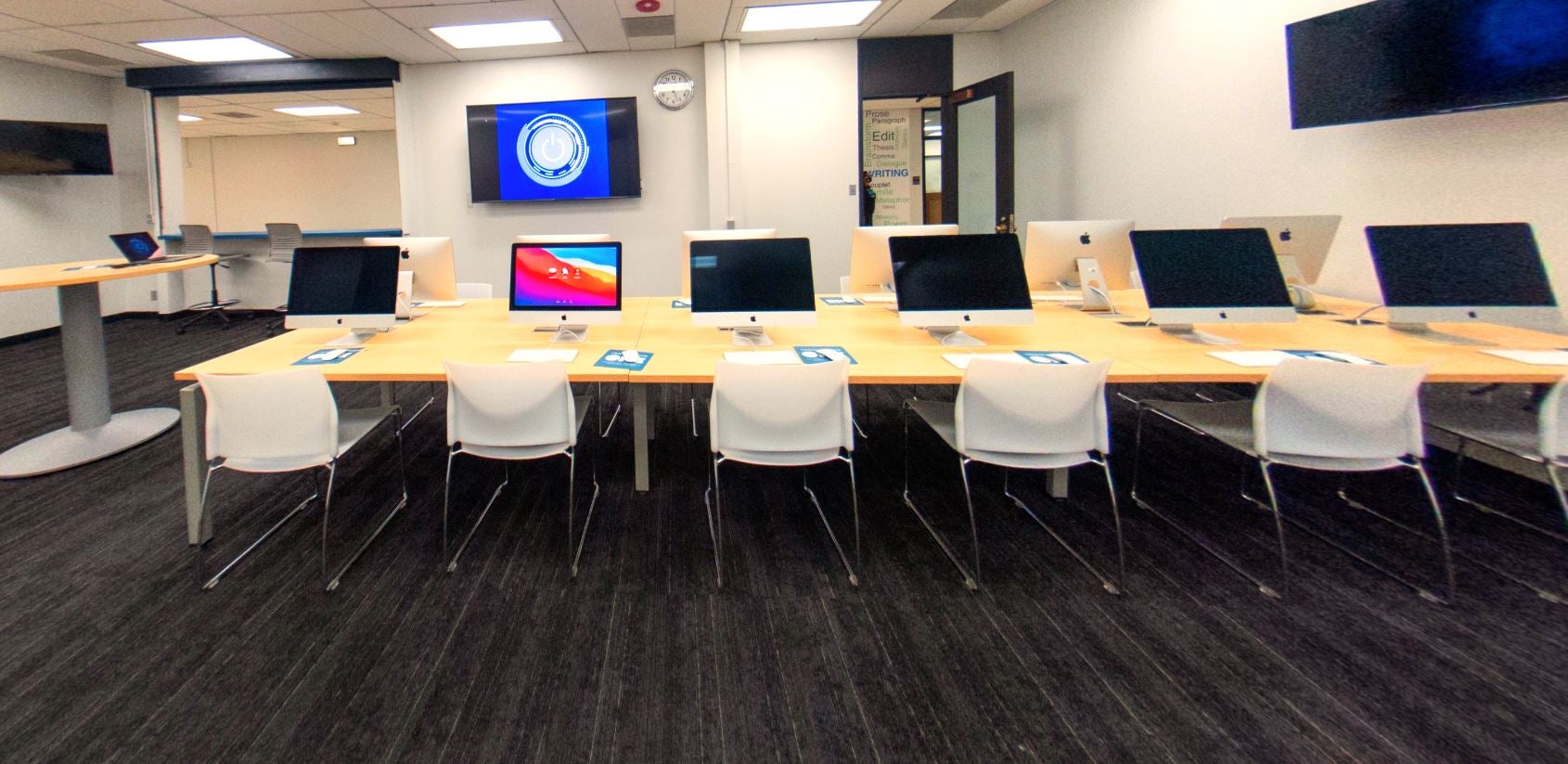 City Colleges Launches Innovation One: Technology, Training, and Resource Lab