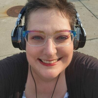 Wright College Professor Honored with ‘Oscar of the Internet’ for Her Podcast